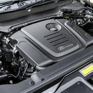 Get a high performance 2 0 diesel engine for your Discovery HSE 2017 model with our expert fitting service