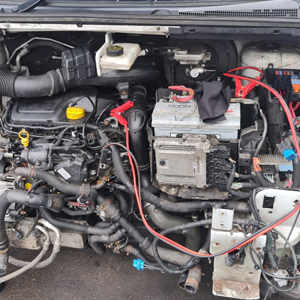 This Efficient 1.6 R9M413 Energy dCi Engine Is a Perfect Fit for Your 2015 Renault Traffic SL27 Business.