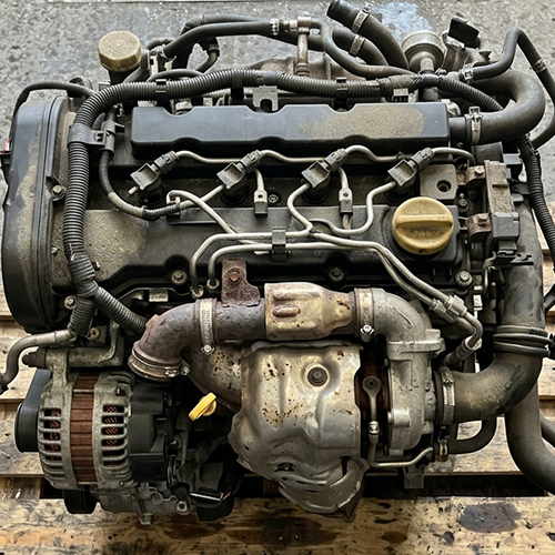Find VAUXHALL VIVARO 2900 SPORTIVE CDTI 2016 R9M Used Engine for Sale Across the UK