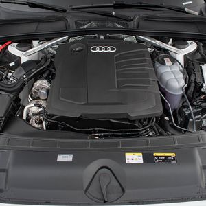 AUDI A4 2.0 TDI Quattro Engine CNHA Premium Replacement
