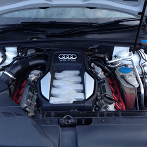 Audi RS5 FSI Quattro S-A 2010 CFSA 4.2 Petrol Engine For Sale With Warranty And Fast Delivery