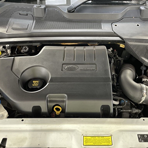 Land Rover Discovery Sport HSE Lux SI4 A 2019 AJ200 engine available for fast replacement in the UK