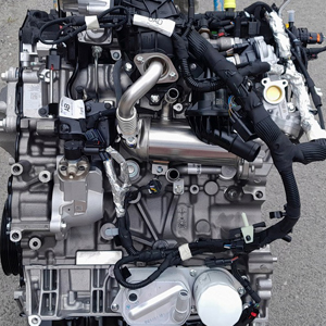 A Premium 2.2 CYFC Diesel Engine Awaits Your 2016 Ford Transit Custom 290 Model.