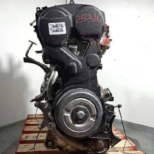 Used VOLVO XC60 MOMENTUM B5 MHEV AUTO 2020 B420T2 BL1KERS Engine for Sale in UK with Warranty