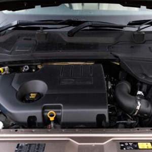 Equip your Land Rover Discovery Sport SE Tech with a premium AJ200D 2 0 diesel engine for 2016 models and a full warranty