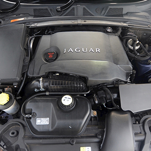 Jaguar XF Luxury V6 Auto 2010 306DT engine supplied and fitted in uk for immediate replacement
