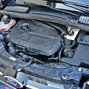 Ford C Max Zetec Turbo 2014 M2DA engine provided with reliable cover and fitting services