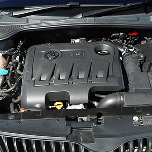 Skoda Yeti Elegance TDI CR 140 2012 engine for sale CFHC 2.0 diesel ready to supply with warranty and next day UK delivery