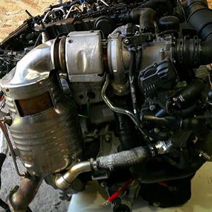 Jaguar F-Pace R-Sport AWD 2017 2.0 Diesel Engine 204DTD with Supply and Fit and UK Warranty