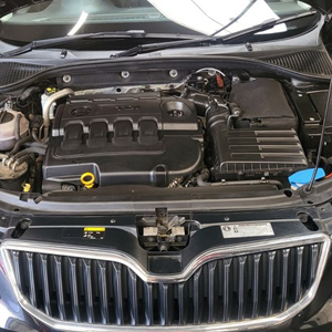 Skoda Octavia SE L TDI CKFC 2.0 Engine Supply and Fit Service
