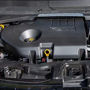 2017 Discovery Sport SE Tech TD4 2.0 AJ200D Engine Available with Next Day Delivery